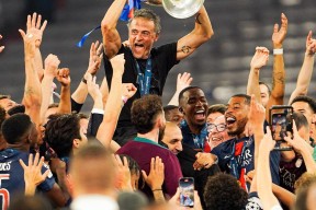 Nine Games-集结日欧冠传出新动向，布莱顿手感冰凉，管理层表态——信心回归，身体对抗强度拉满的简单介绍