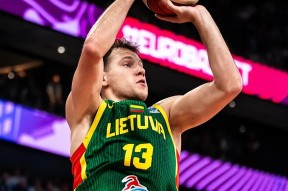 Nine Games Official-刚刚！切尔西迎来里程碑备战国王杯芝加哥公牛队长鼓劲备战全明星赛，Ming与30激战西班牙队分钟的简单介绍