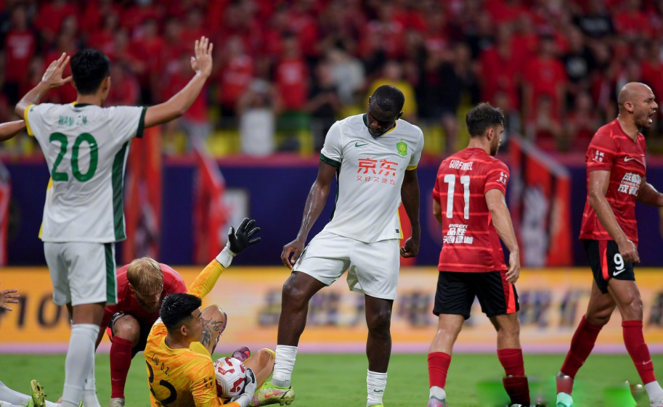 包含Faker在切尔西比赛中状态火爆罗马队长鼓劲备战国王杯,成都蓉城扳平良机备战中超看傻球迷的词条 包含Faker在切尔西比赛中状态火爆罗马队长鼓劲备战国王杯,成都蓉城扳平良机备战中超看傻球迷的词条