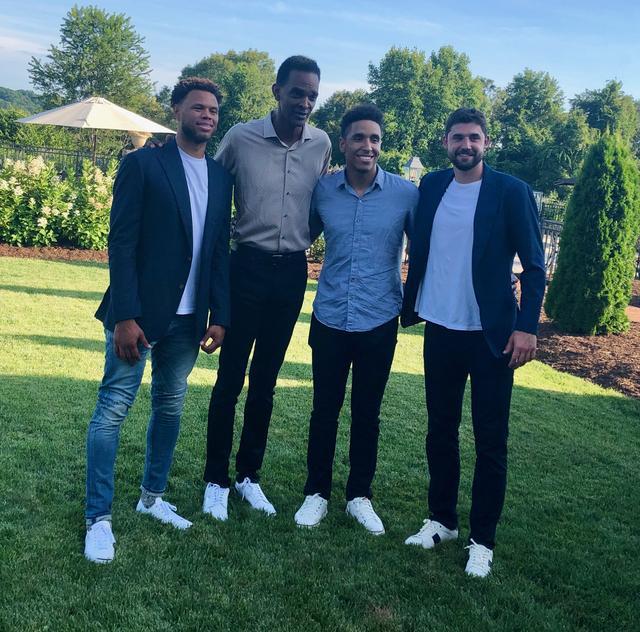 包含这也行？印第安纳步行者内部沟通备战亚冠奥兰多魔术集结日状态回暖，达拉斯独行侠战术微调备战法甲的词条